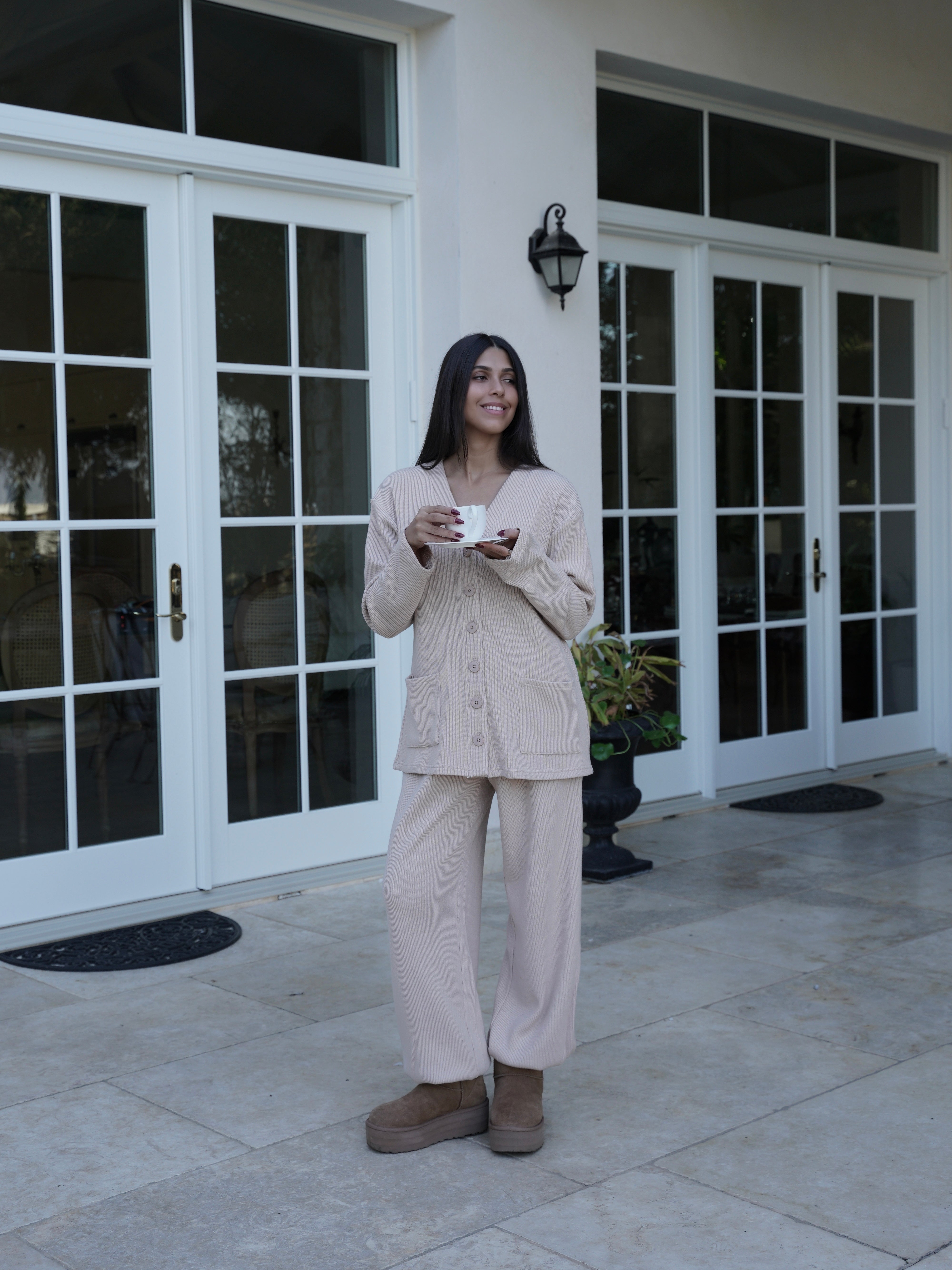 חליפת סריג הלסי חום