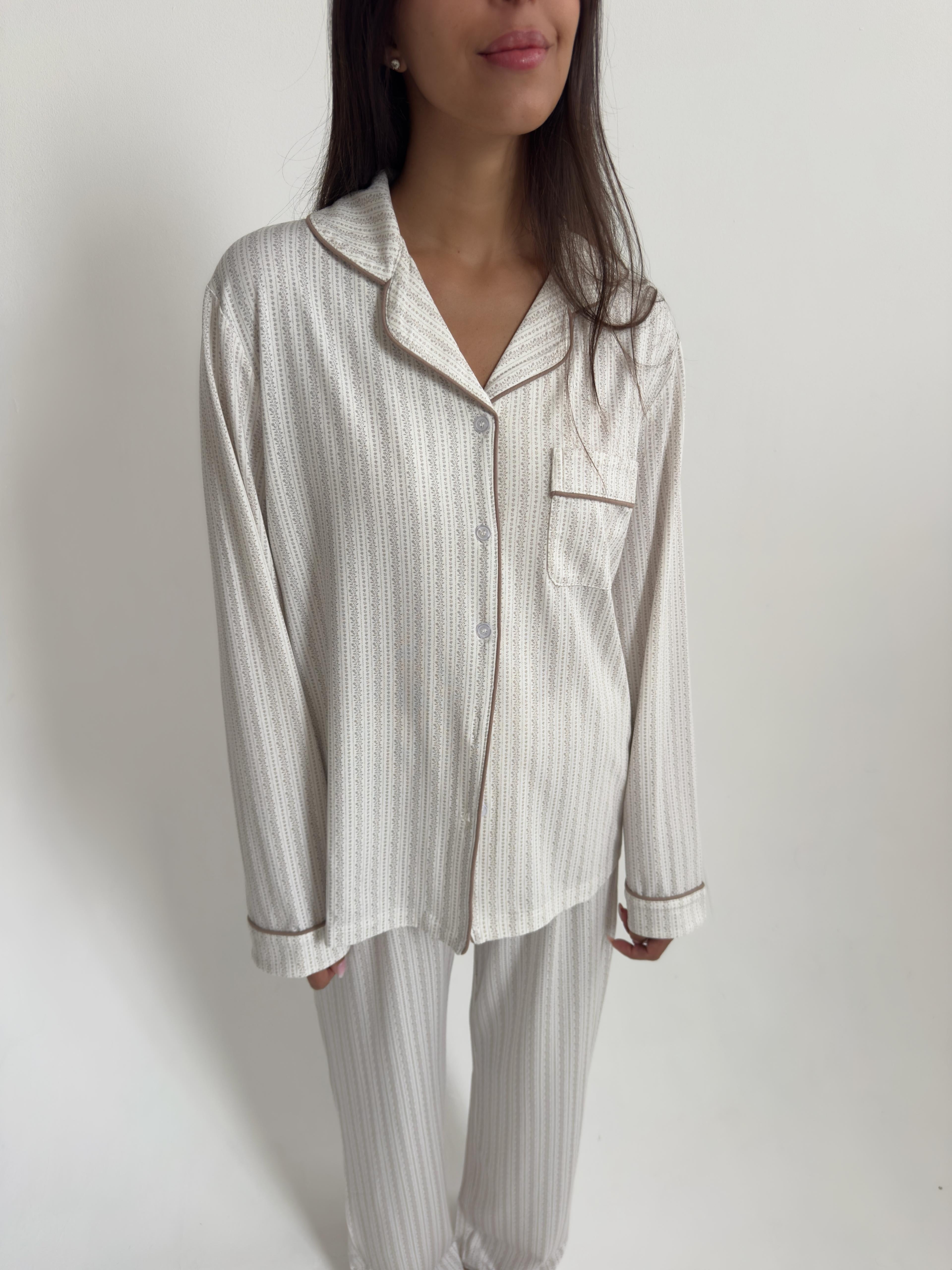 פיג׳מת אמלי ויסקוזה פרינט פרחים חום