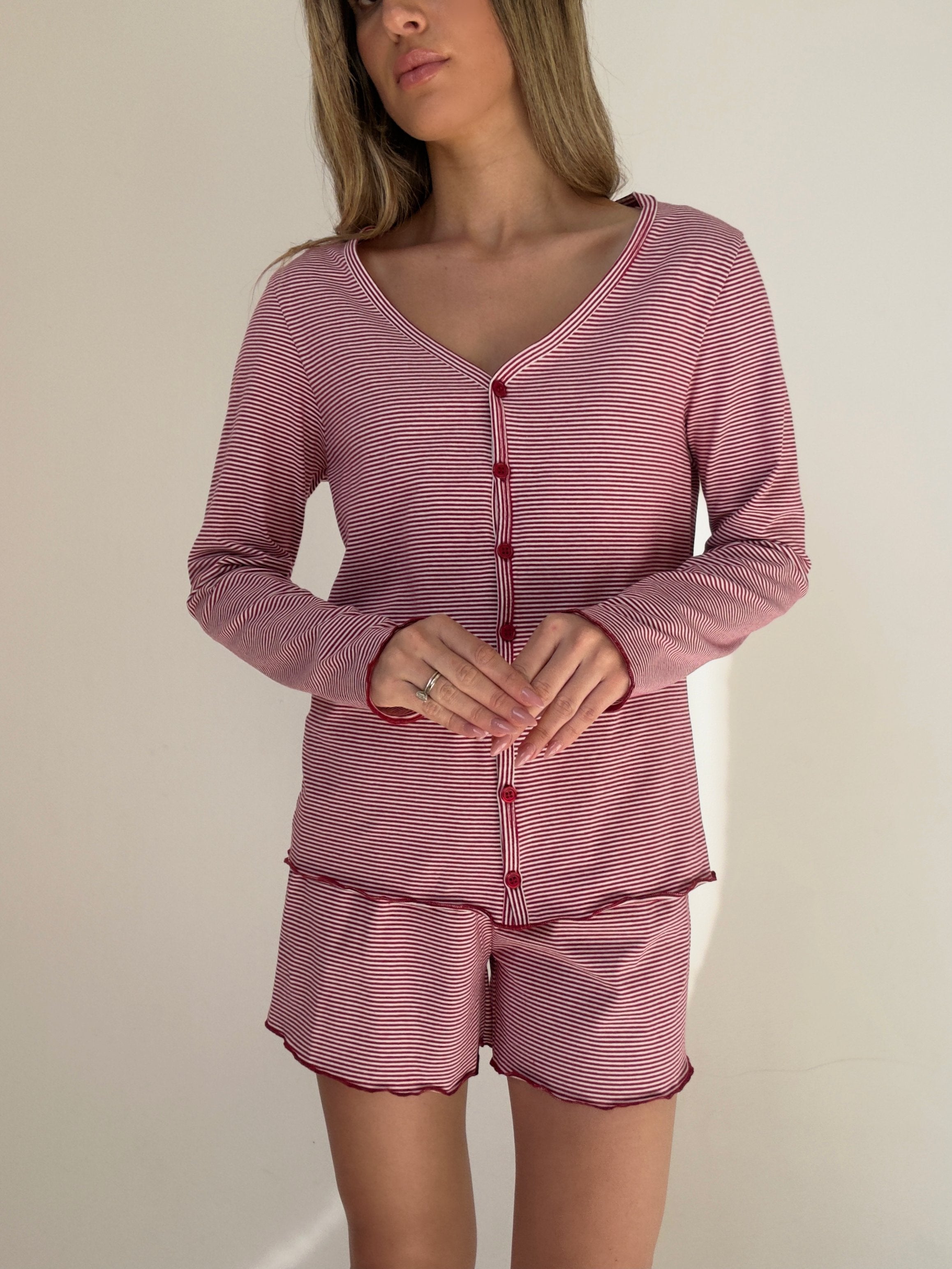 פיג׳מה דניאלה פסים אדומים