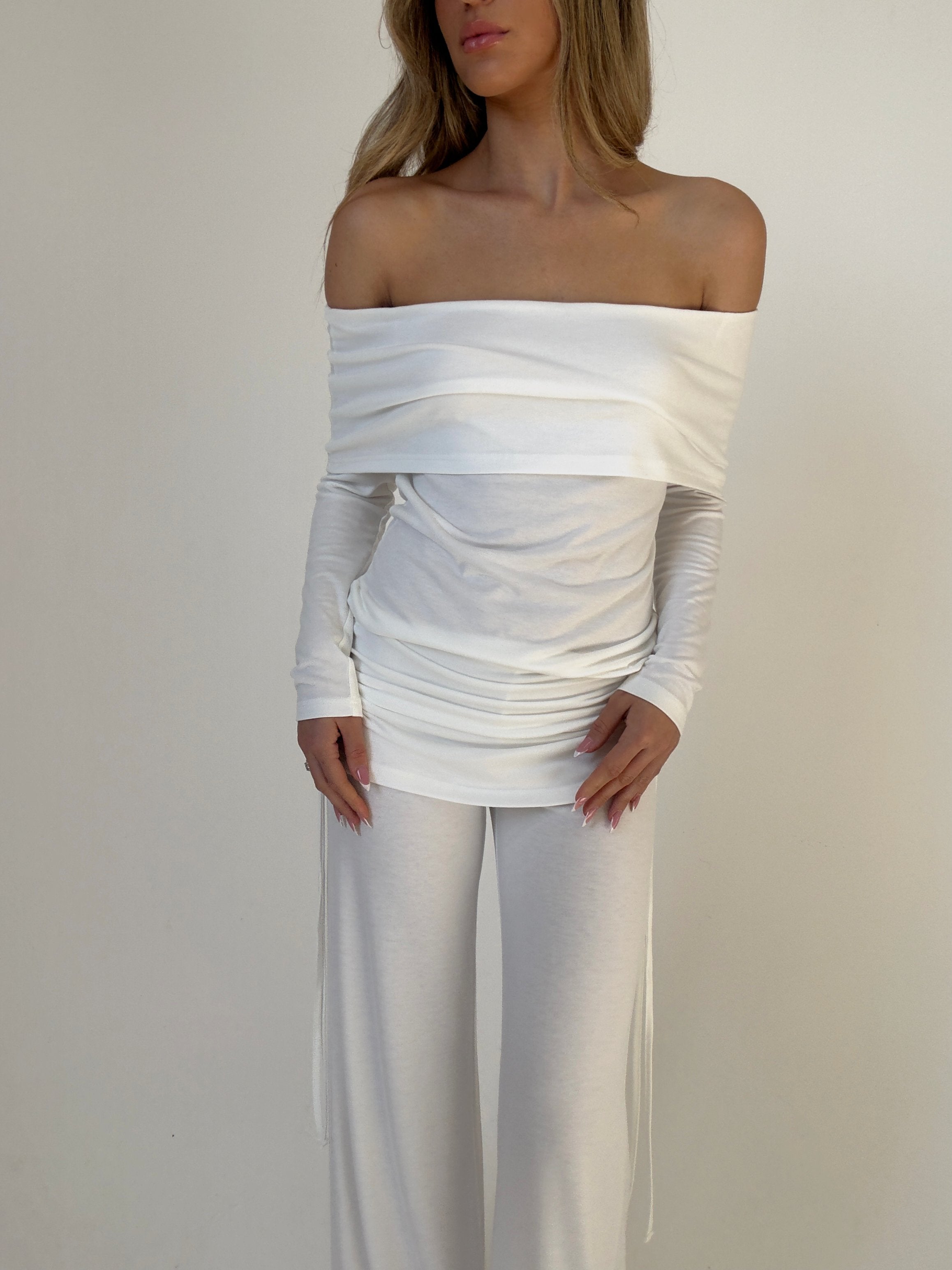 חליפת פנאי - רוקסן לבנה