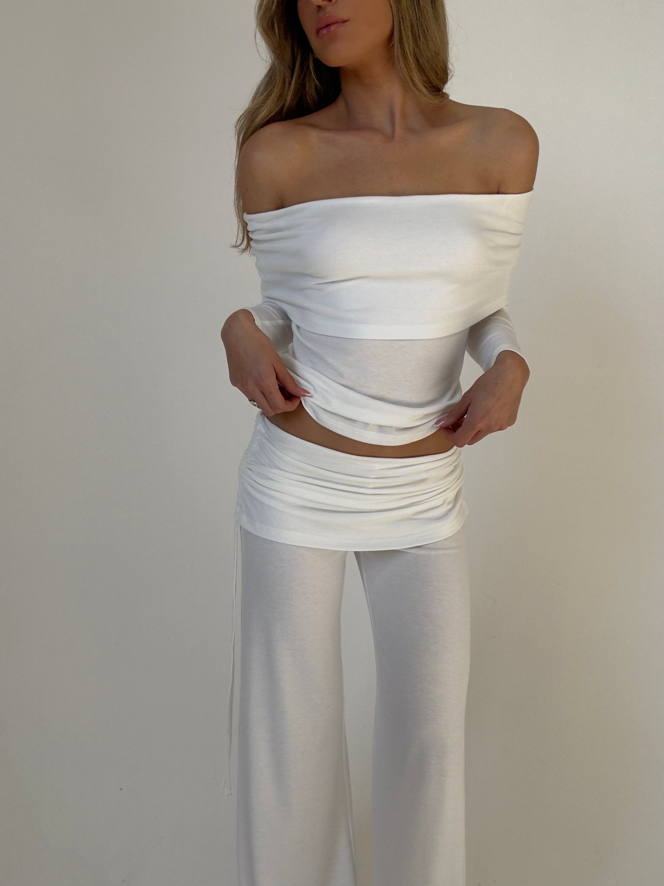 חליפת פנאי - רוקסן לבנה