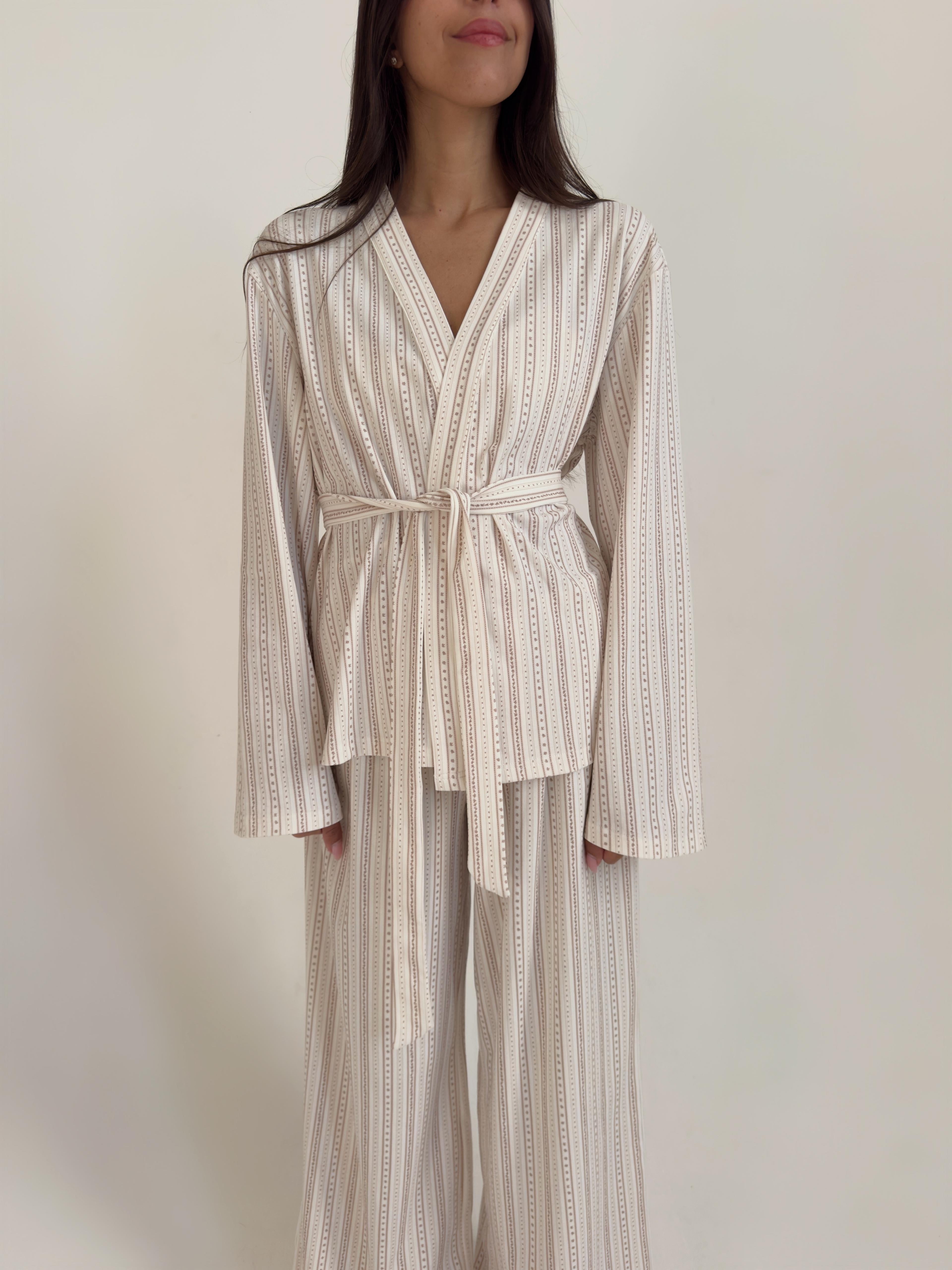 חליפת לואיס פרינט פסים חום