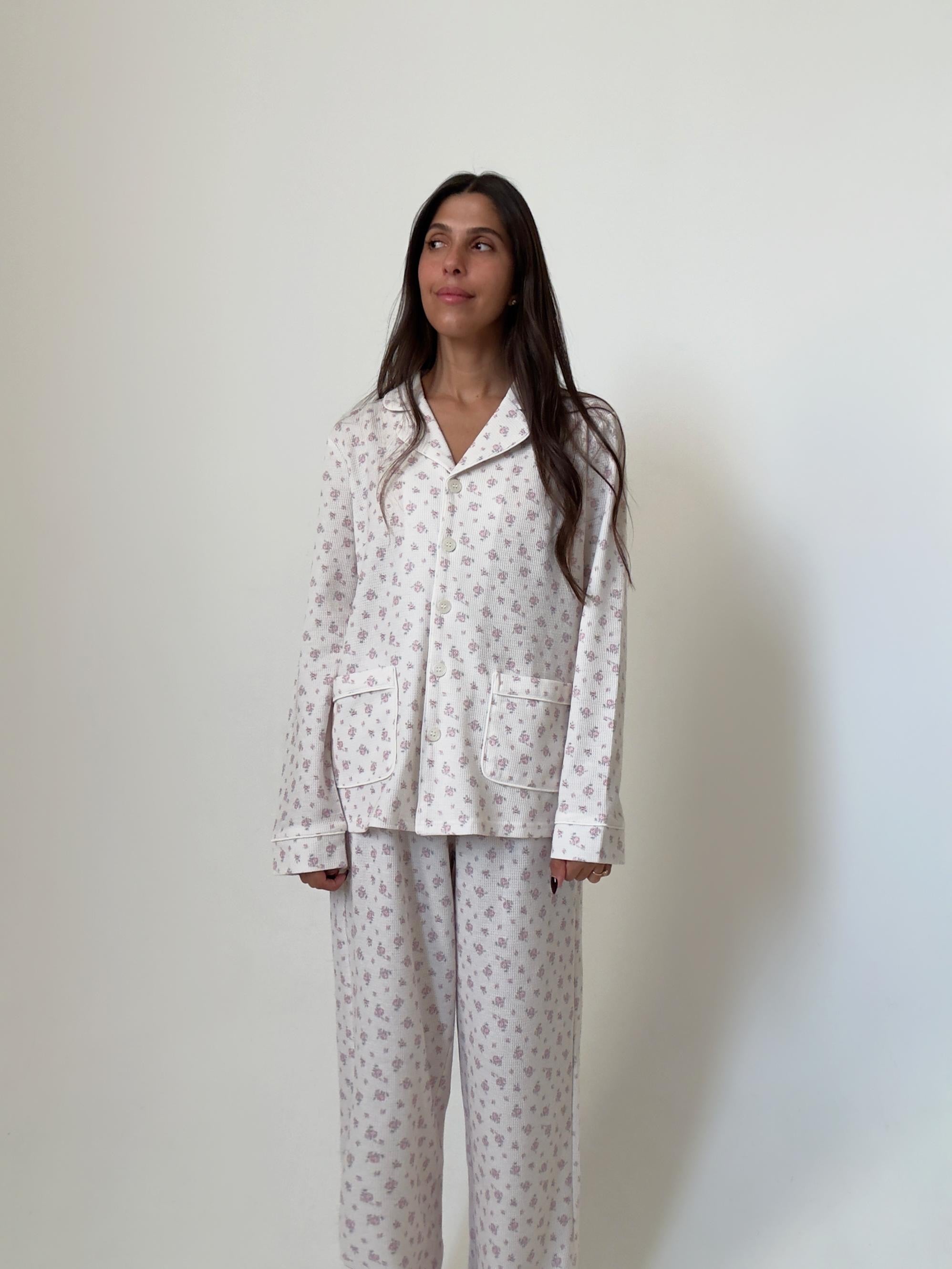 פיג׳מת קלי וואפל דק פרחוני ורוד