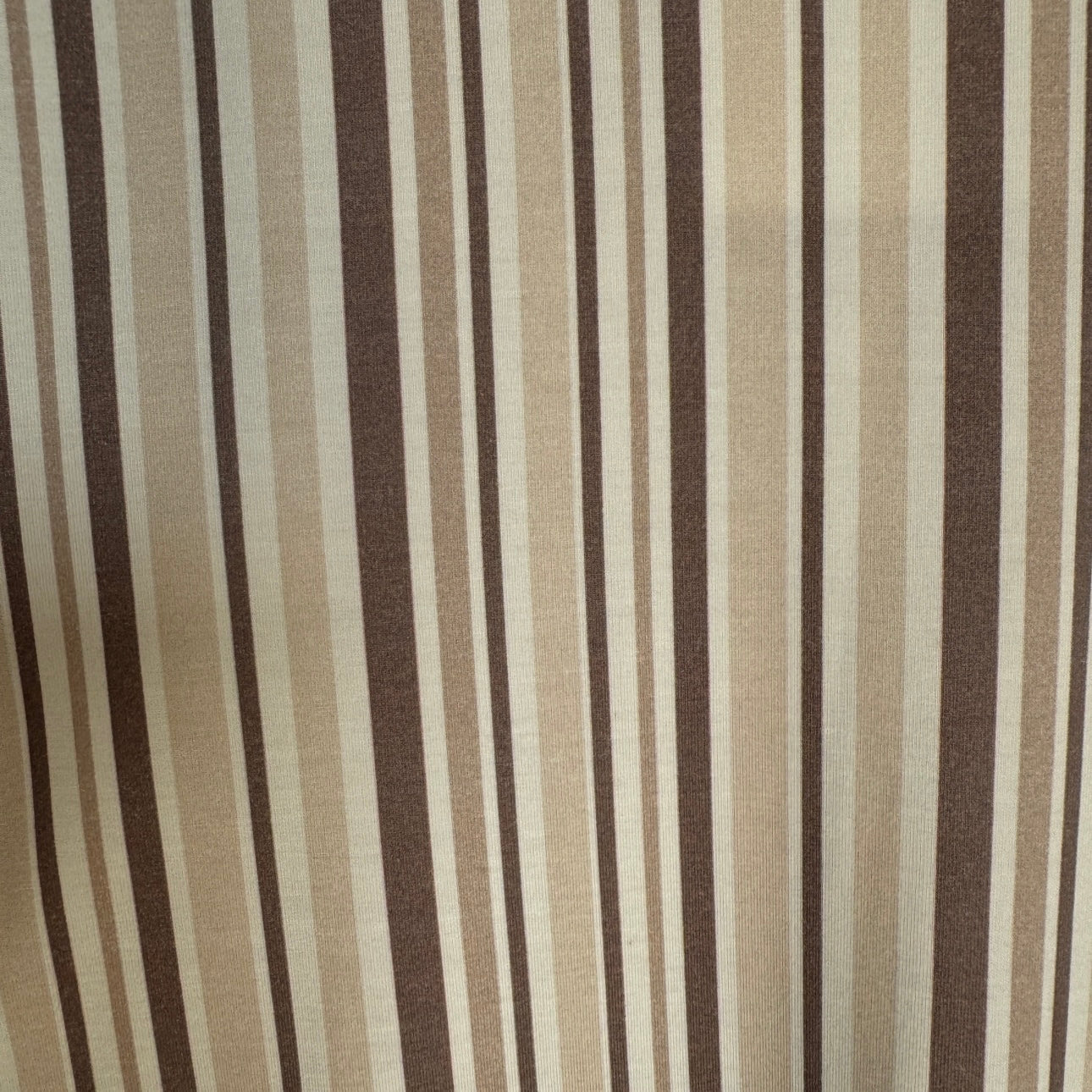 פיג׳מת אמלי מודל פרינט פסים חום