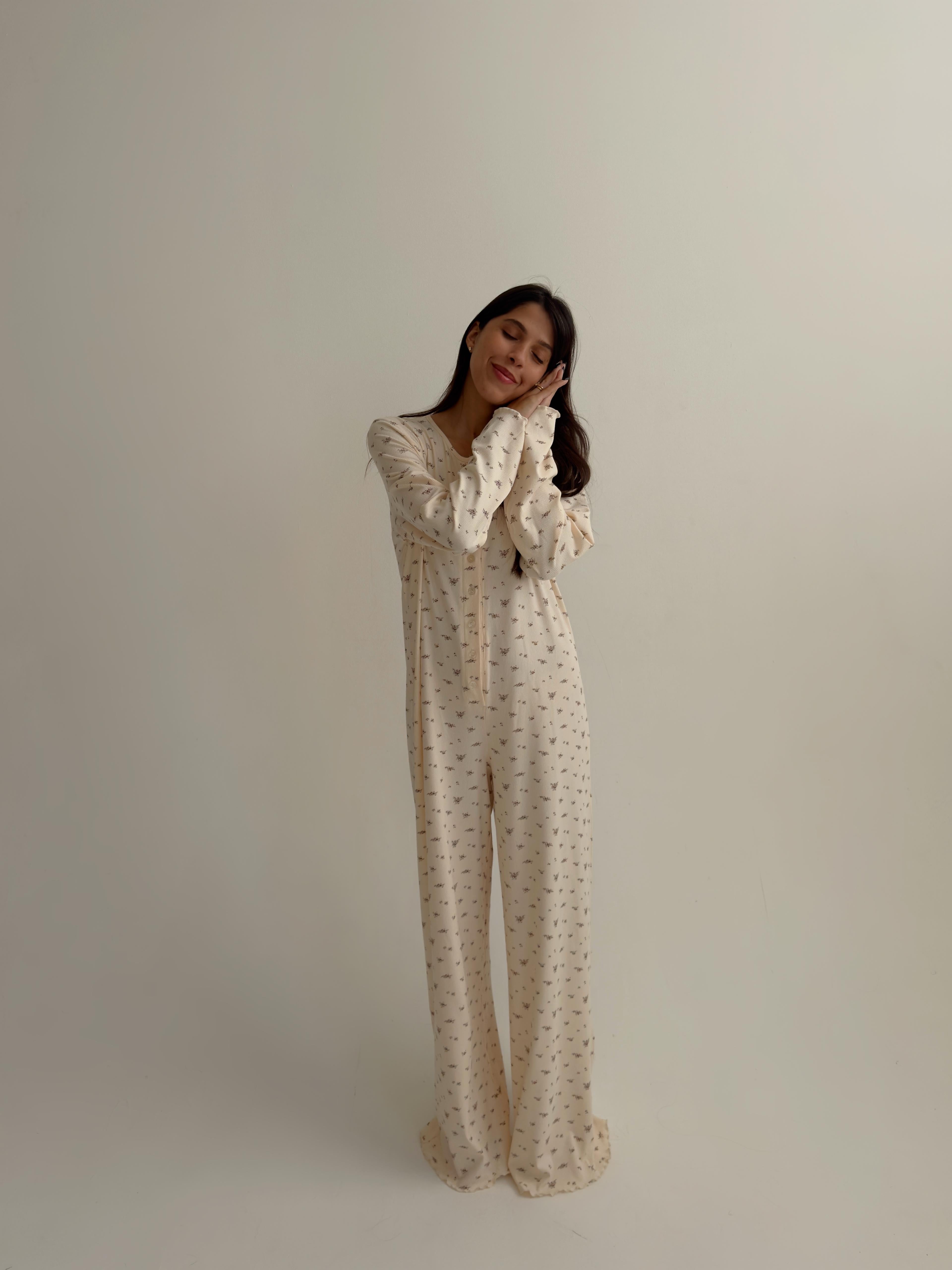 פיג׳מת אוברול דולצ׳ה ריב פרינט פרחים