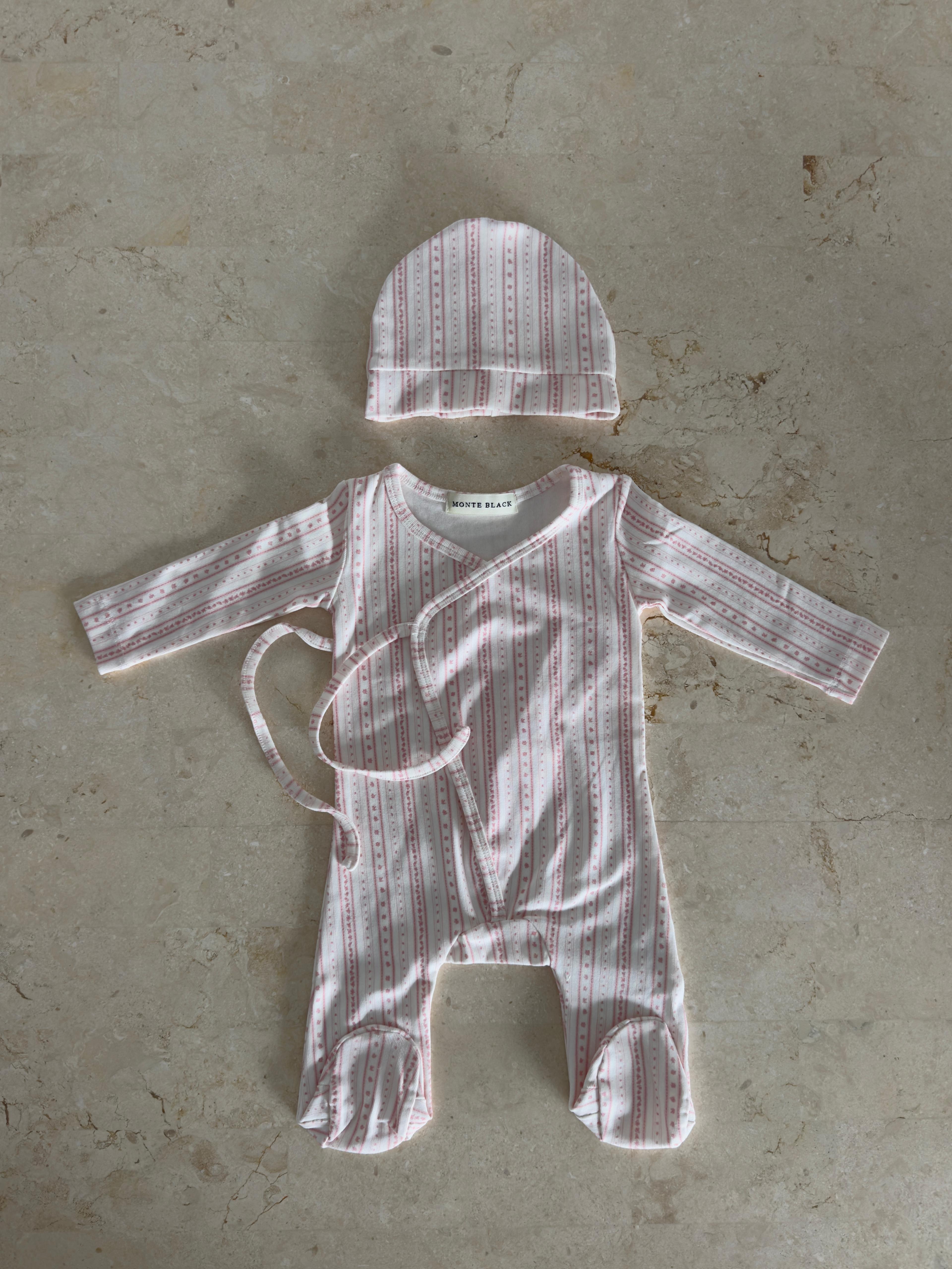 חליפת ניו בורן פרינט פסים ורוד