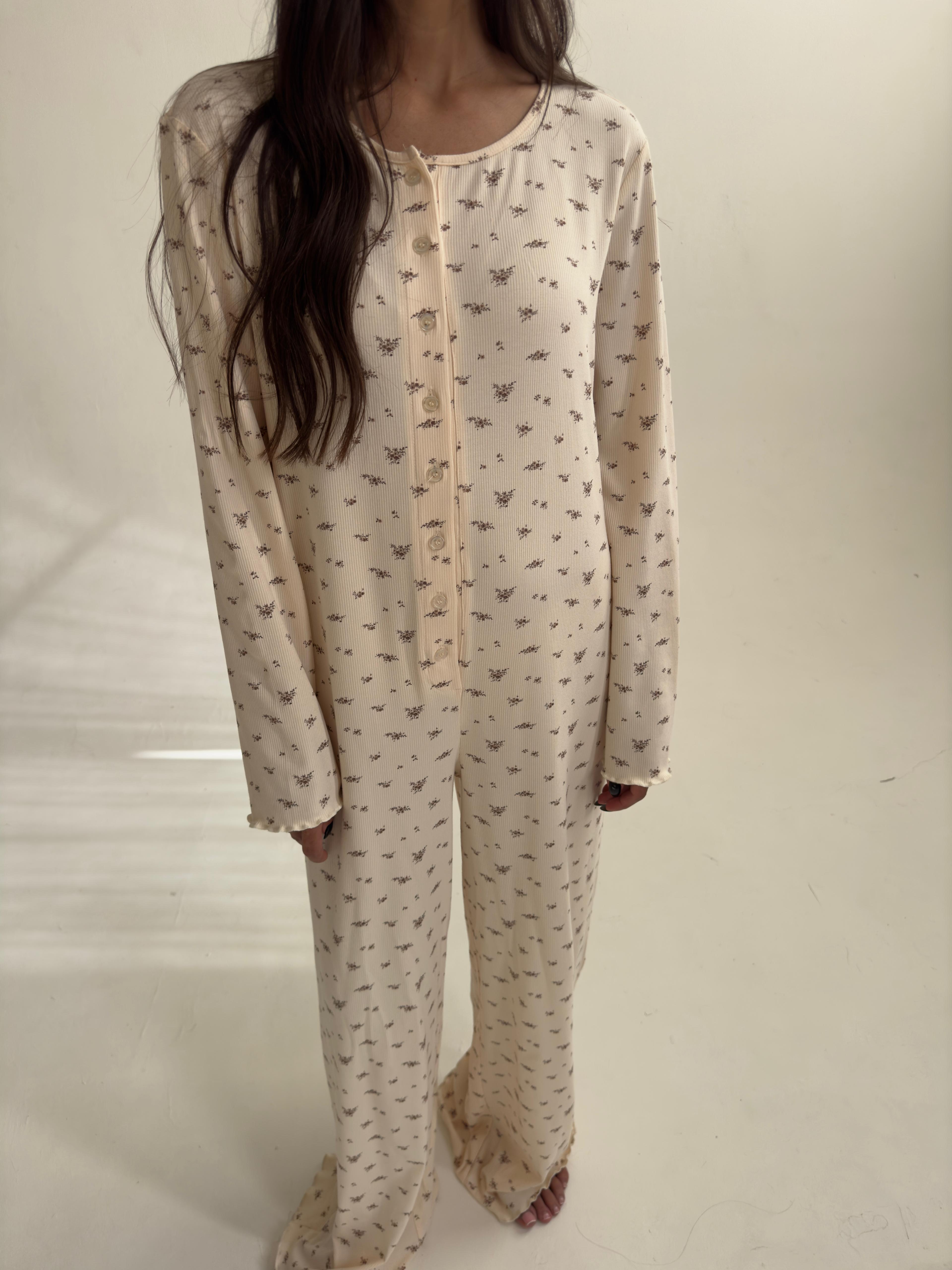 פיג׳מת אוברול דולצ׳ה ריב פרינט פרחים