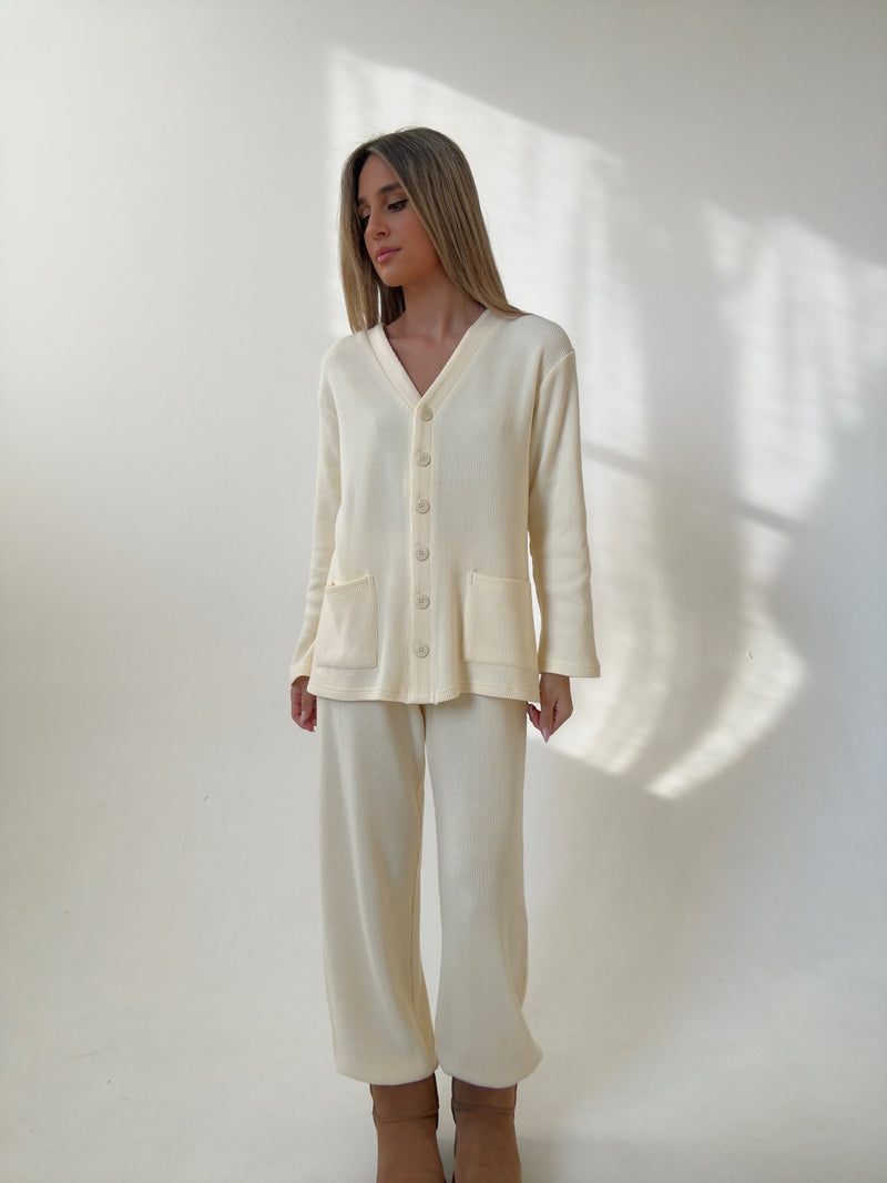 Halsey Crème knitted Suit