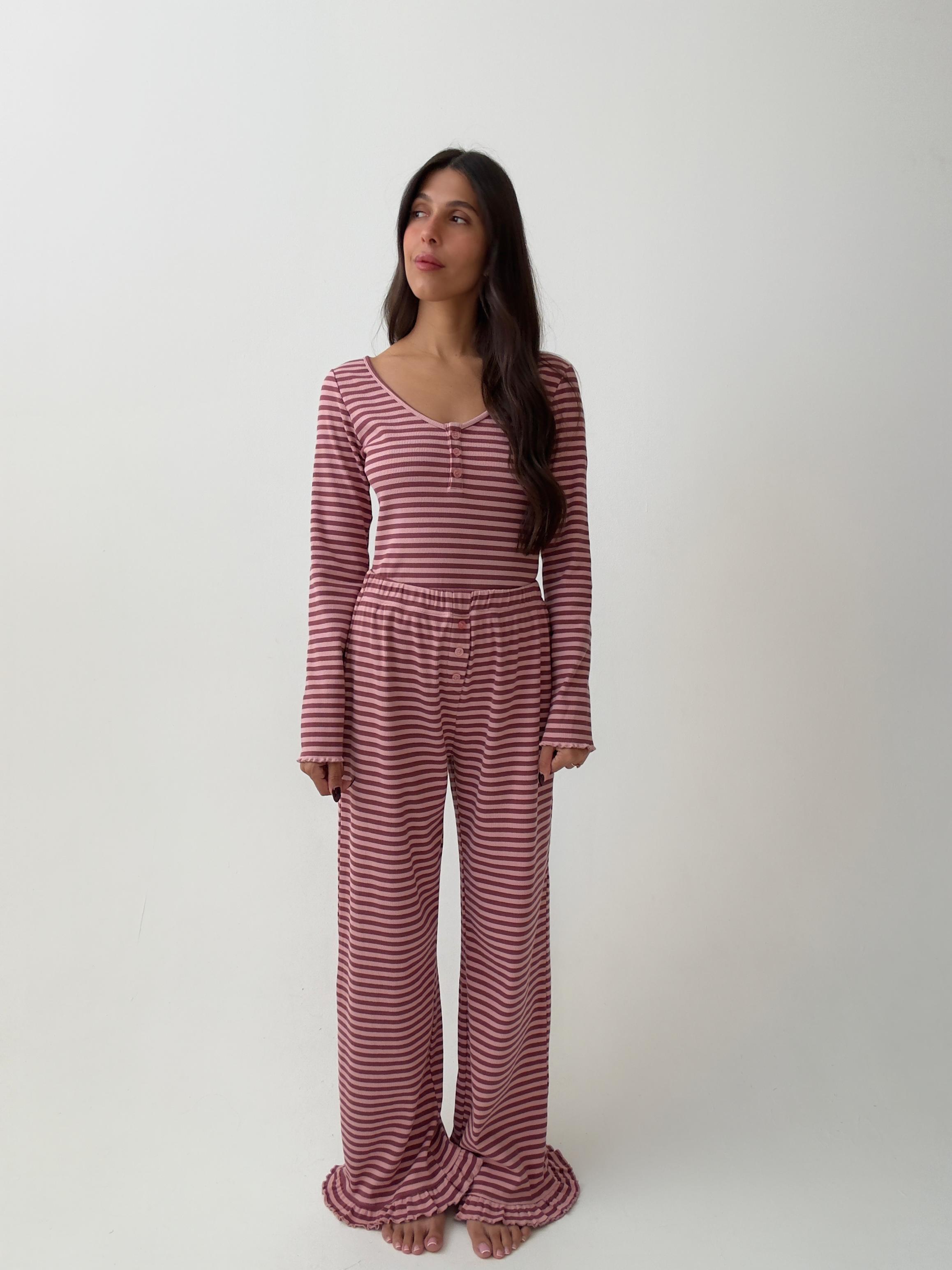 פיג׳מת לילה ריב פסים ורוד בורדו