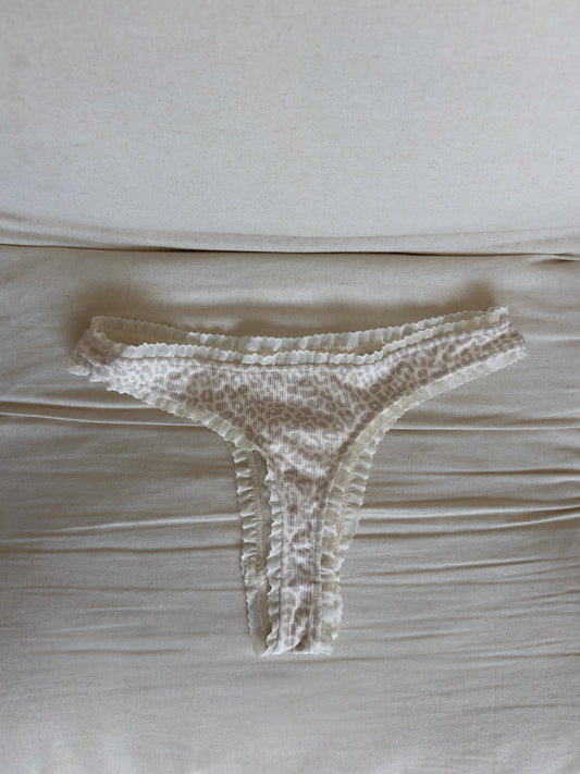 Ribbed Leopard Thong with Lace Trim
