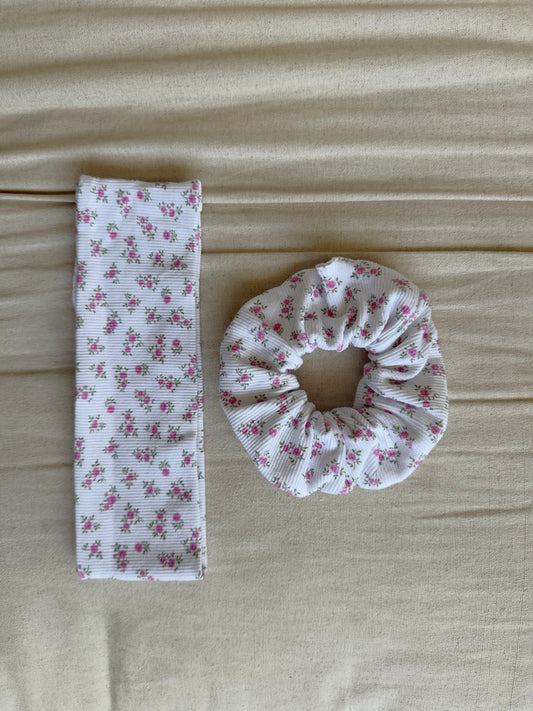 Σετ μαλλιών με λευκό ριπ ύφασμα και floral σχέδιο