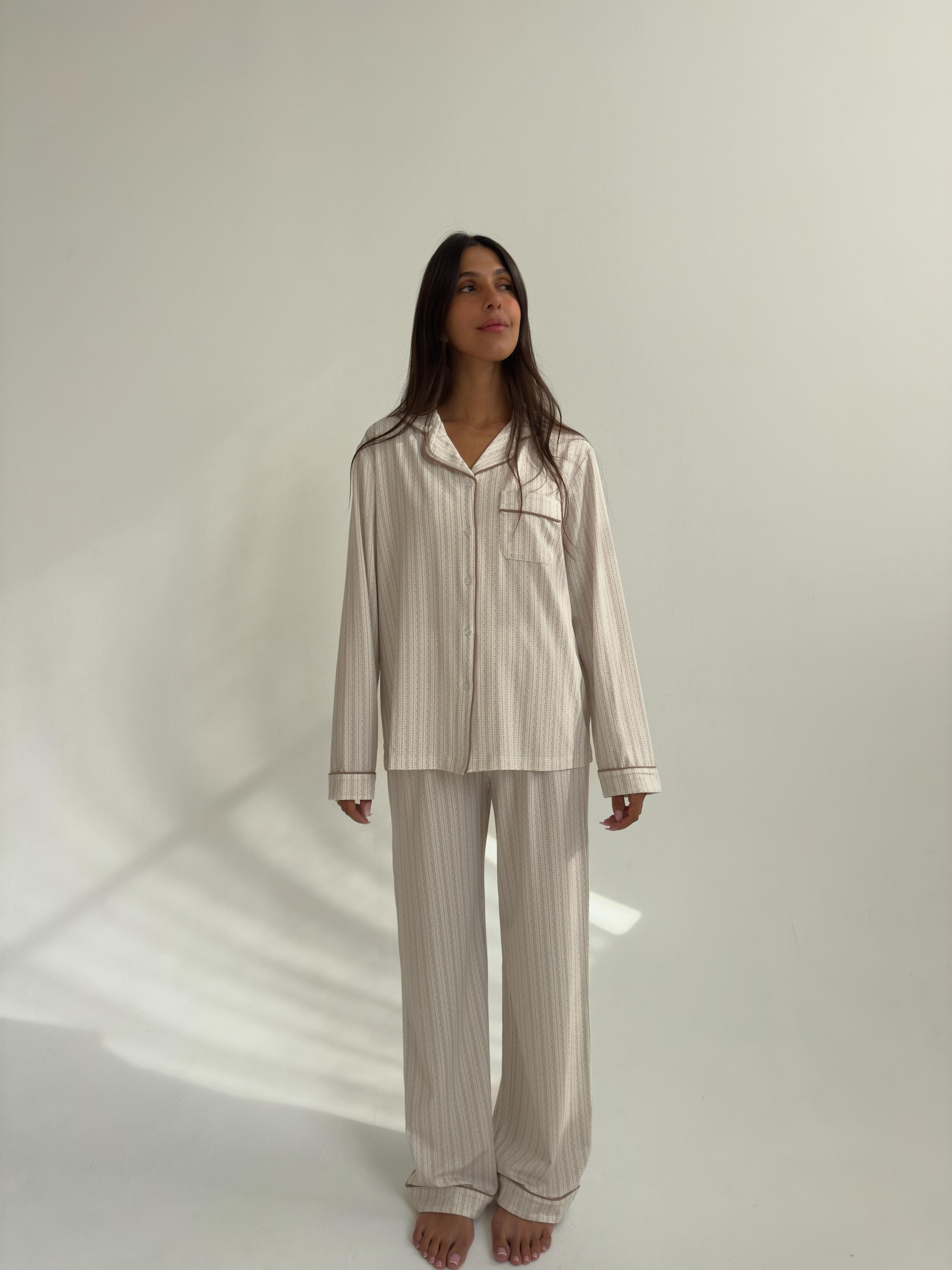 פיג׳מת אמלי ויסקוזה פרינט פרחים חום