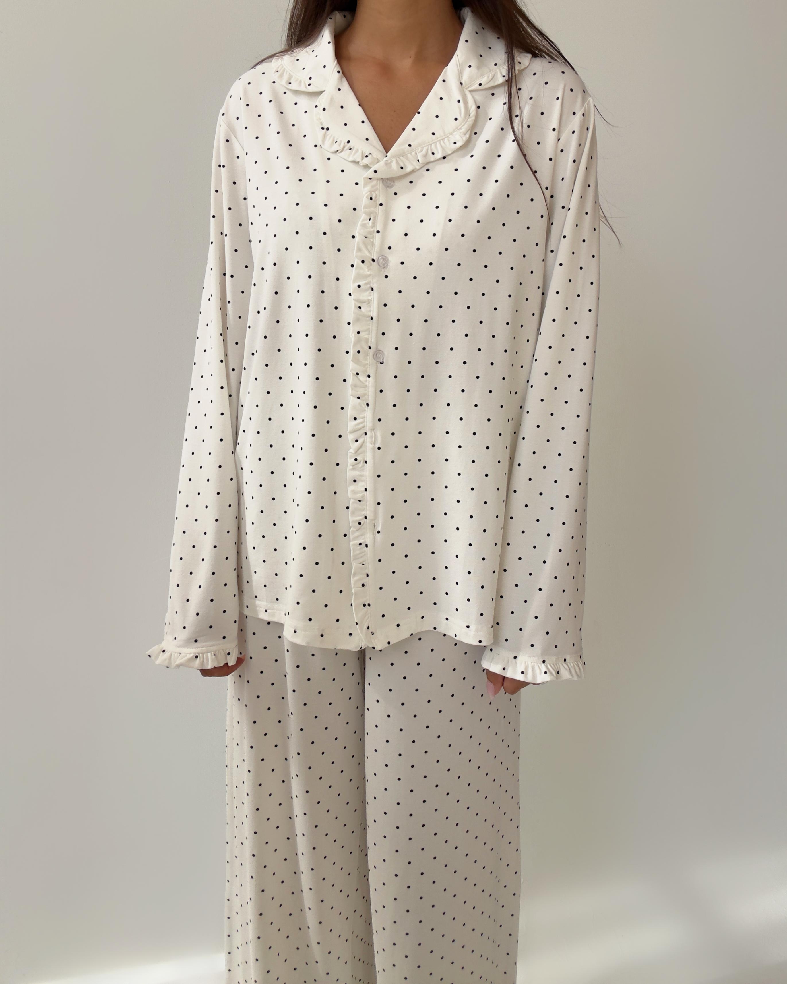 פיג׳מת אלנה ויסקוזה מסגרת מלמלות פרינט נקודות