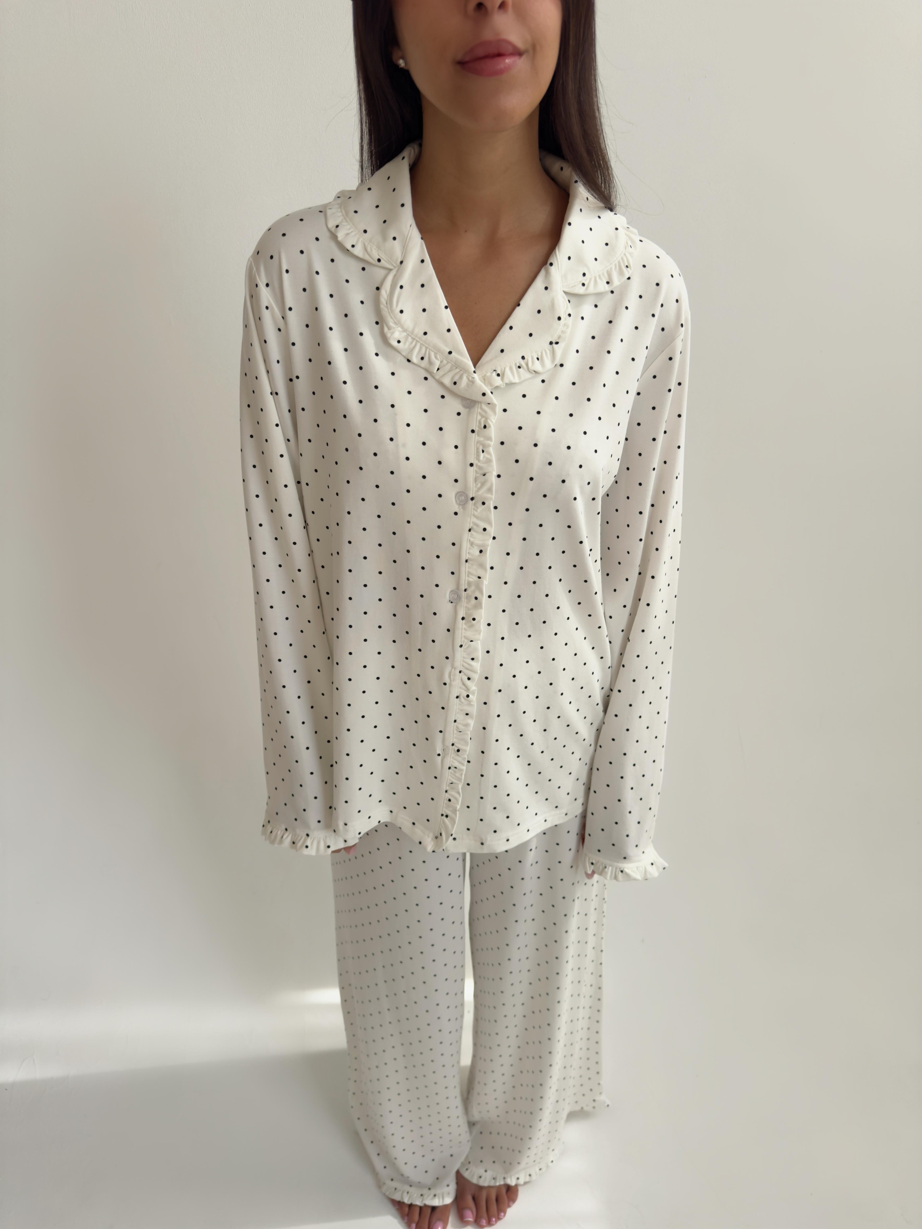 פיג׳מת אלנה ויסקוזה מסגרת מלמלות פרינט נקודות