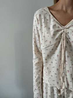 Miley peach floral fontal Pajamas In cotton