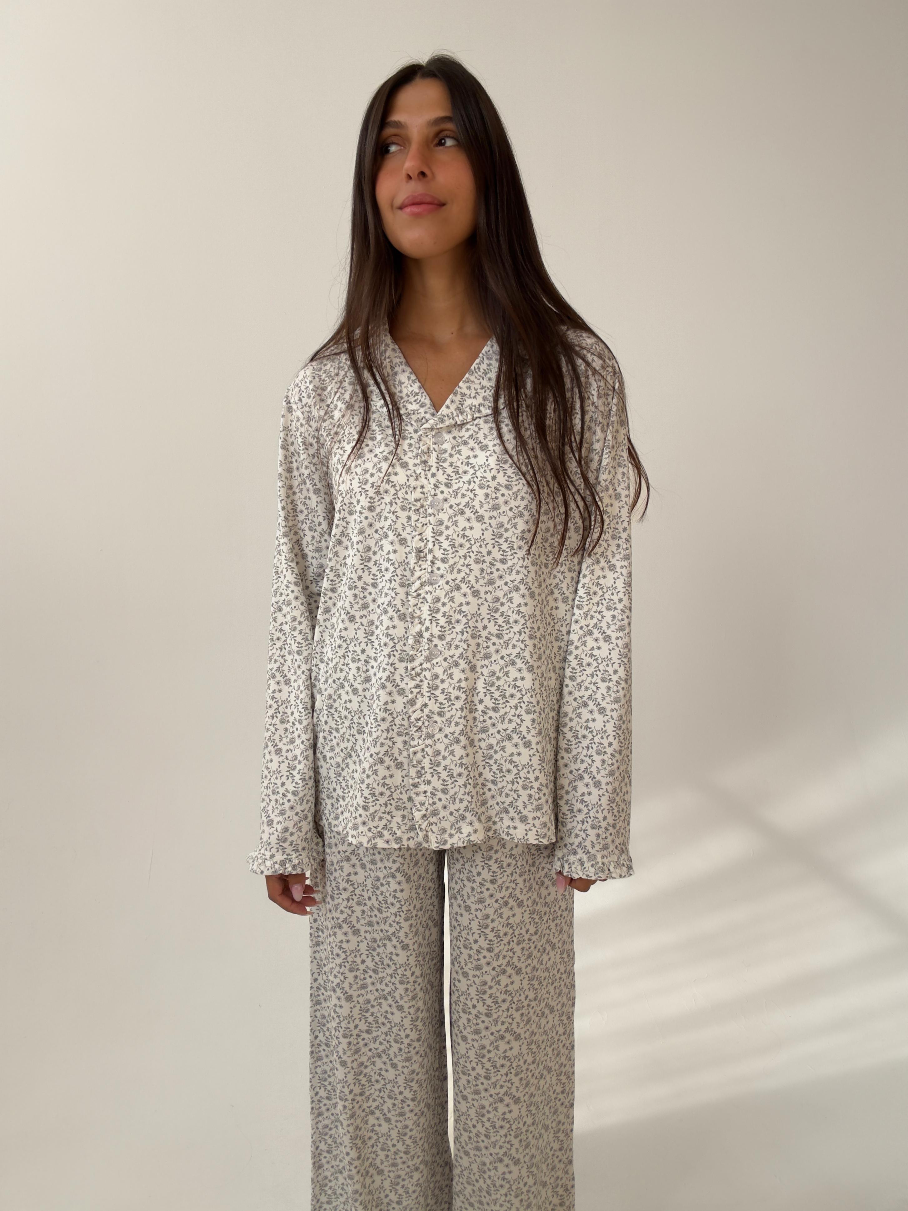 פיג׳מת אלנה ויסקוזה מסגרת מלמלות פרינט פרחים